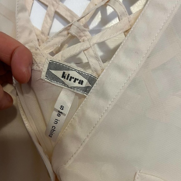 Kirra ivory short sleeve blouse open checkered pattern S - Picture 7 of 7